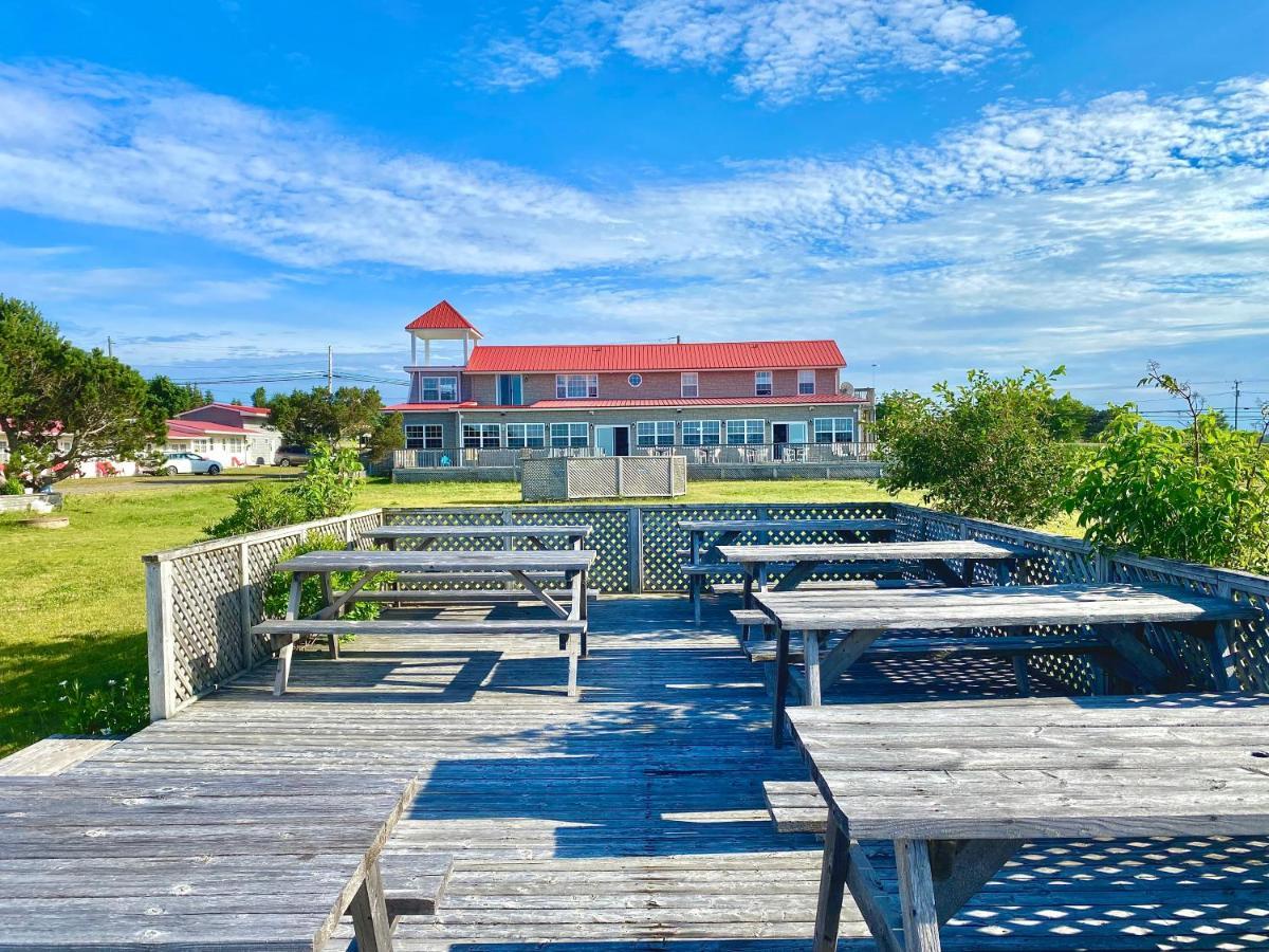 The Waterfront Motel Grand Barachois Kültér fotó