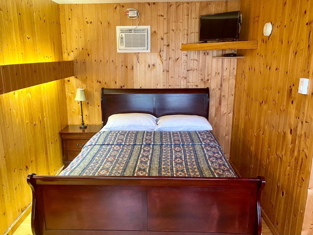 The Waterfront Motel Grand Barachois Kültér fotó
