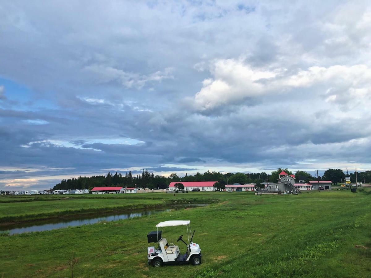 The Waterfront Motel Grand Barachois Kültér fotó
